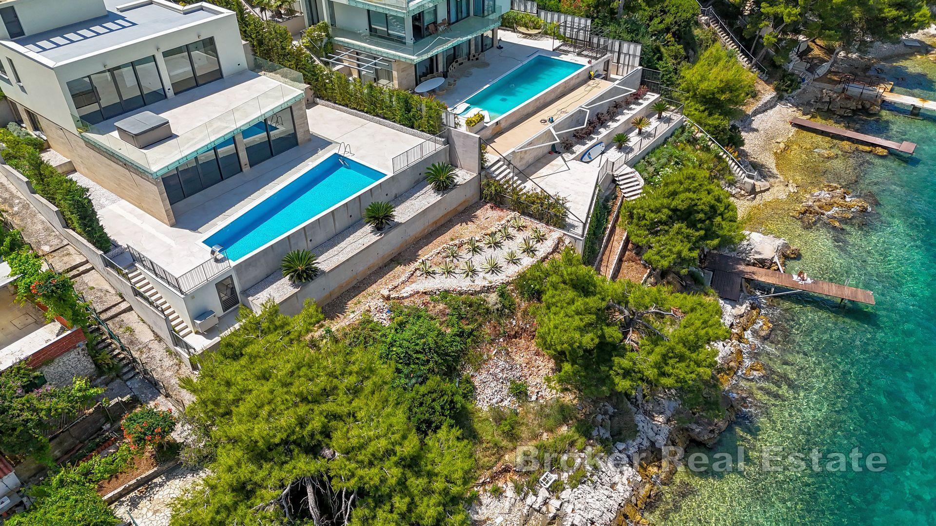 Ön Ciovo - Nybyggd villa med pool