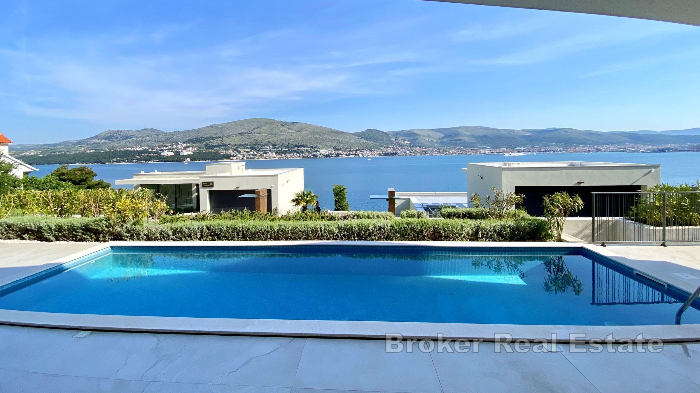 Insel Ciovo - Neubauvilla mit Pool