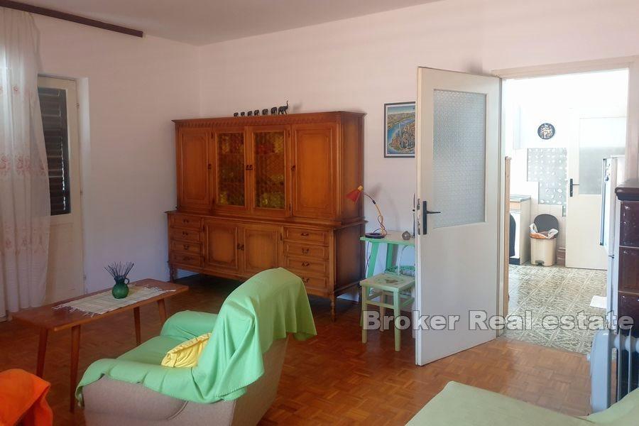 Vrgada - Hus første rad til sjøen