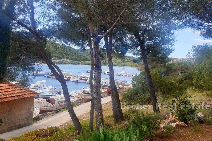 Vrgada - Terreno edificabile prima fila al mare