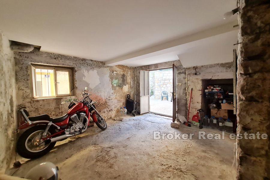 Kastela - Stone house in the old center