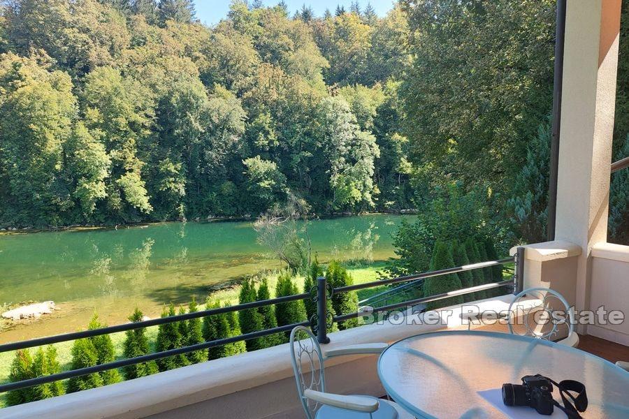 Blisko Karlovac - Dom rodzinny nad rzeką