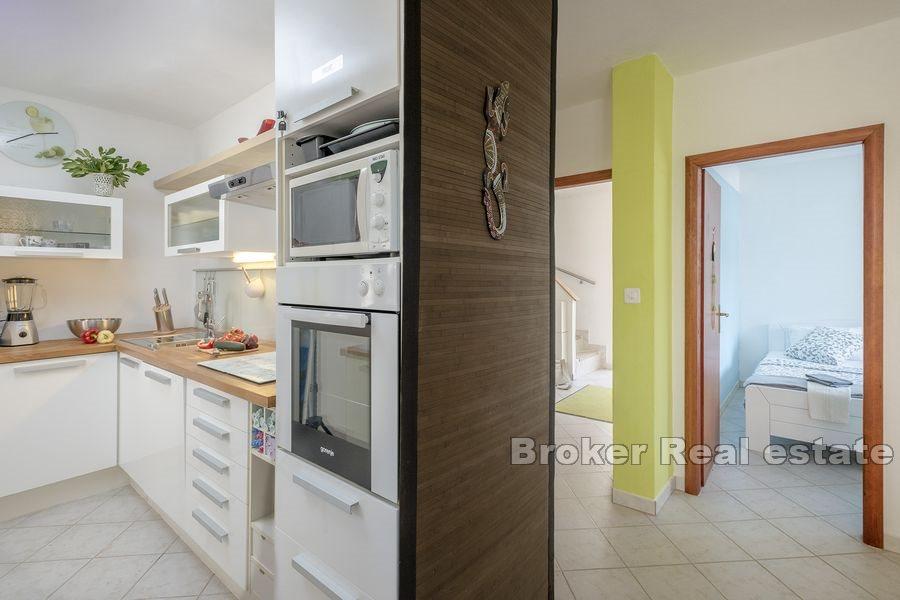 Wyspa Hvar - Dom z basenem i dużym ogrodem