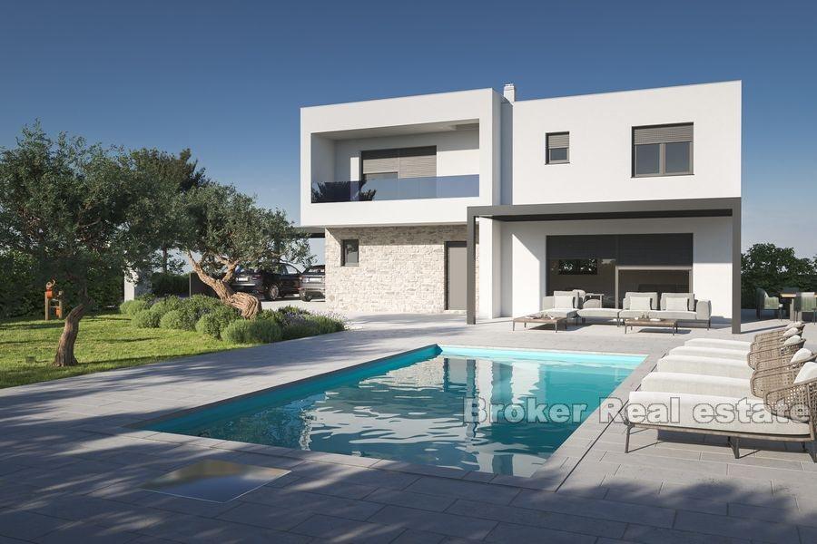 Près de Sibenik - Maison avec piscine en construction