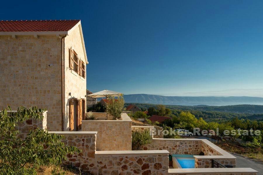 Île de Hvar - Villa en pierre avec piscine