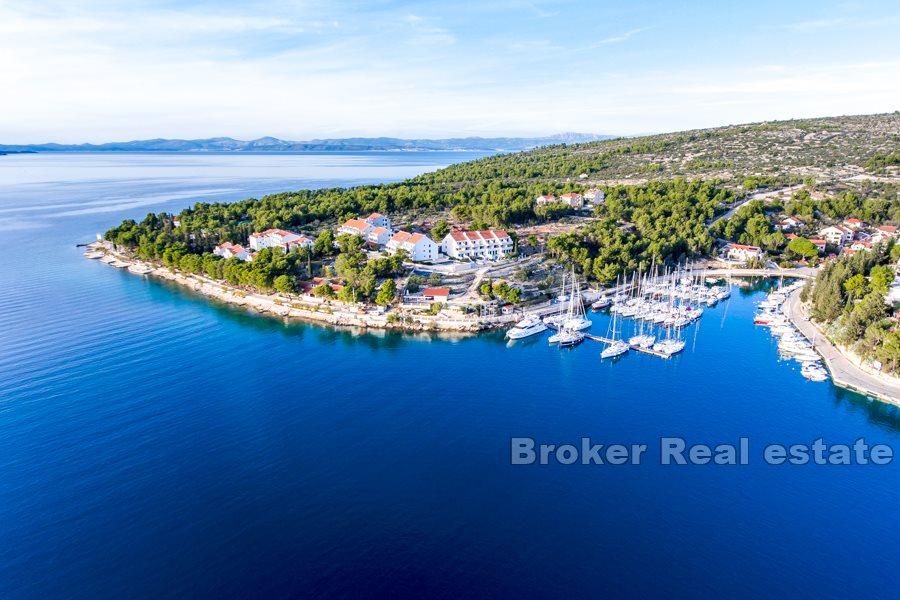 Ostrov Brač - Jednopokojový byt se zahradou