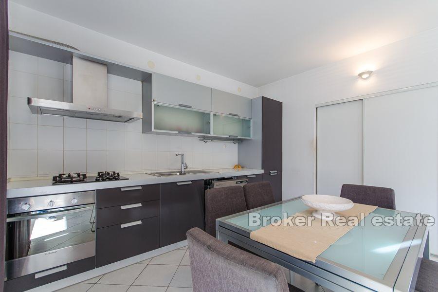 Split, Trstenik - Komfortní mezonetový apartmán