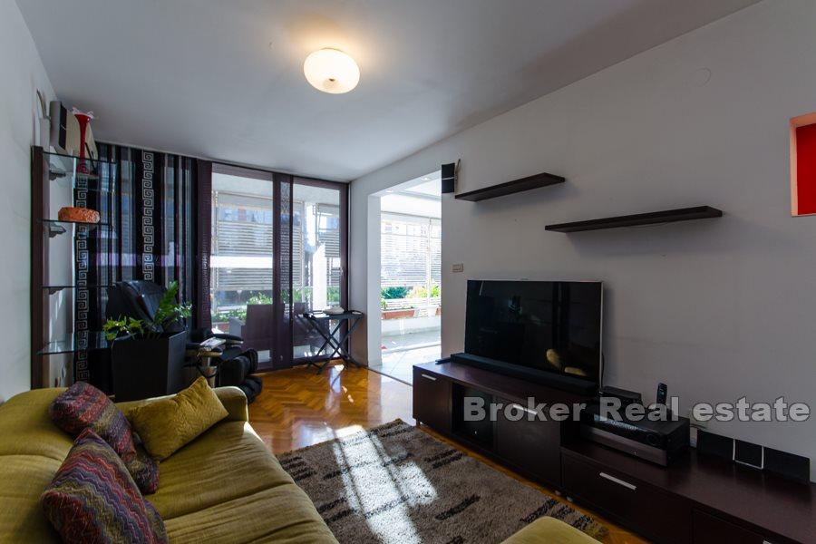 Split, Trstenik - Komfortní mezonetový apartmán