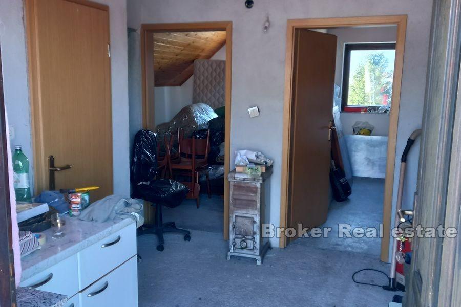 W pobliżu Jezior Plitwickich - Dom z dużą działką