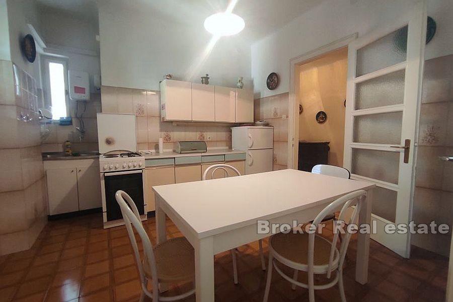 Spalato - Bačvice, appartamento con due camere da letto