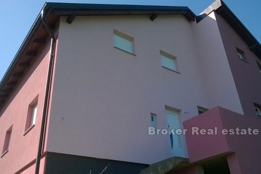 Varaždin - Eiendom med stor tomt