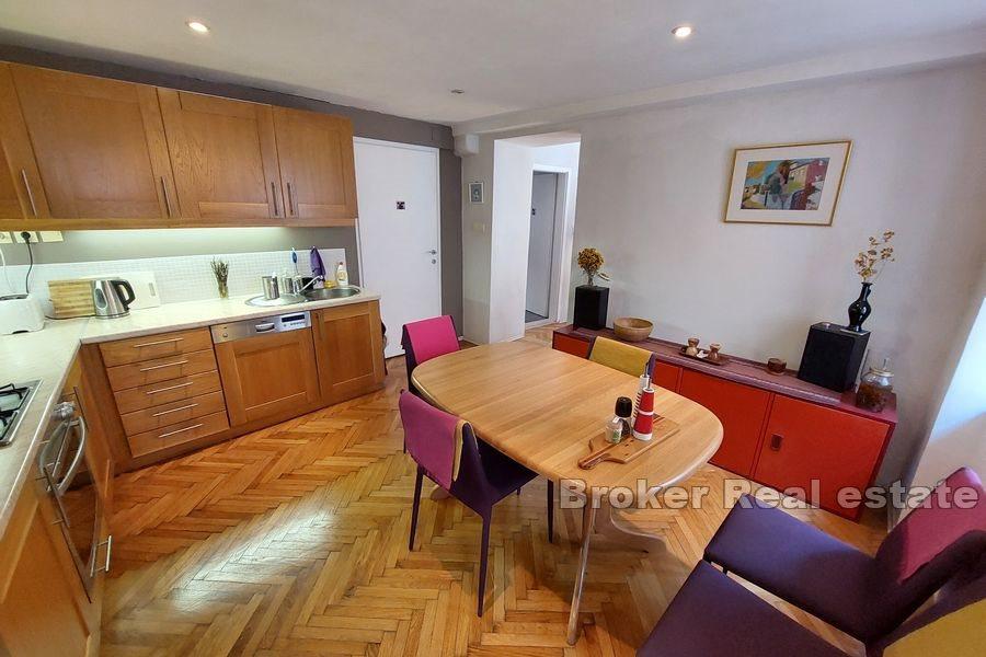 Split - Leilighet i sentrum