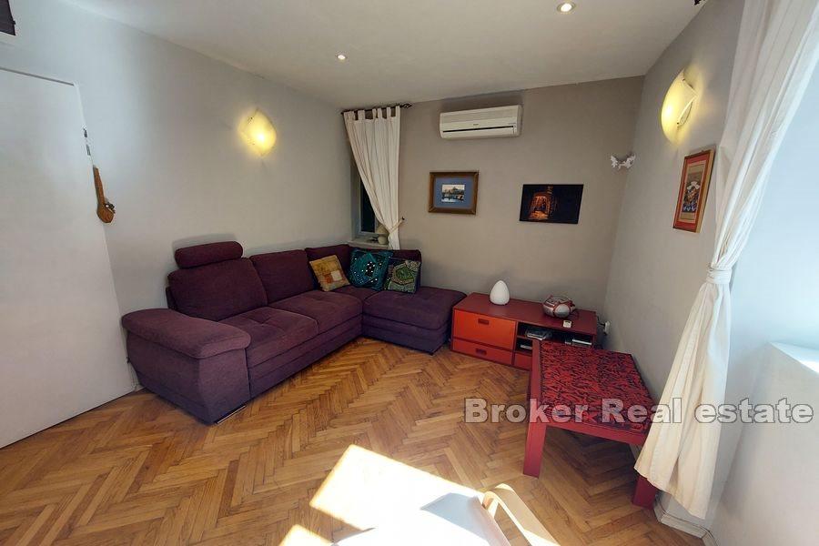 Split - Leilighet i sentrum