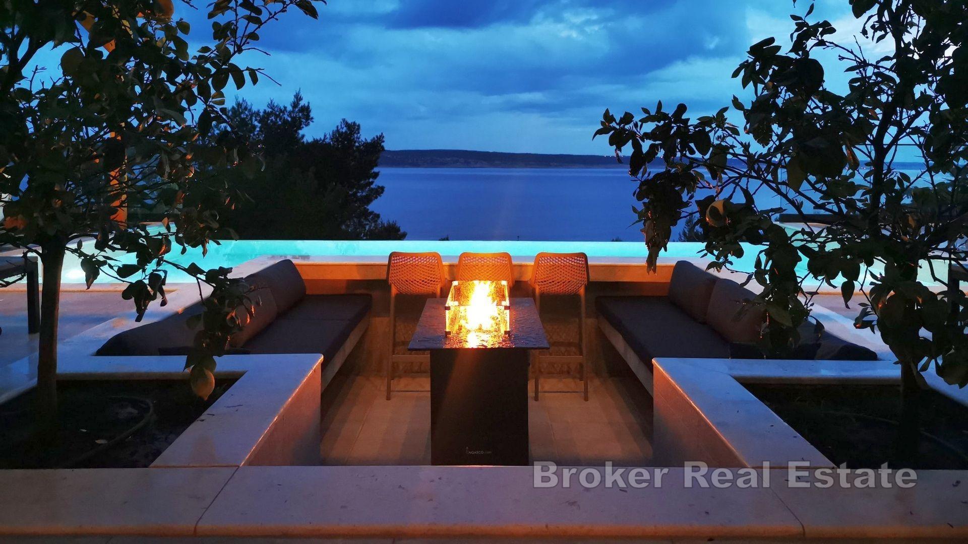 Vicino a Zara - Villa di nuova costruzione con piscina e vista mare