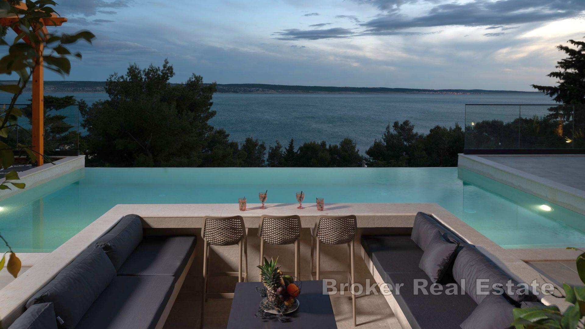 Vicino a Zara - Villa di nuova costruzione con piscina e vista mare