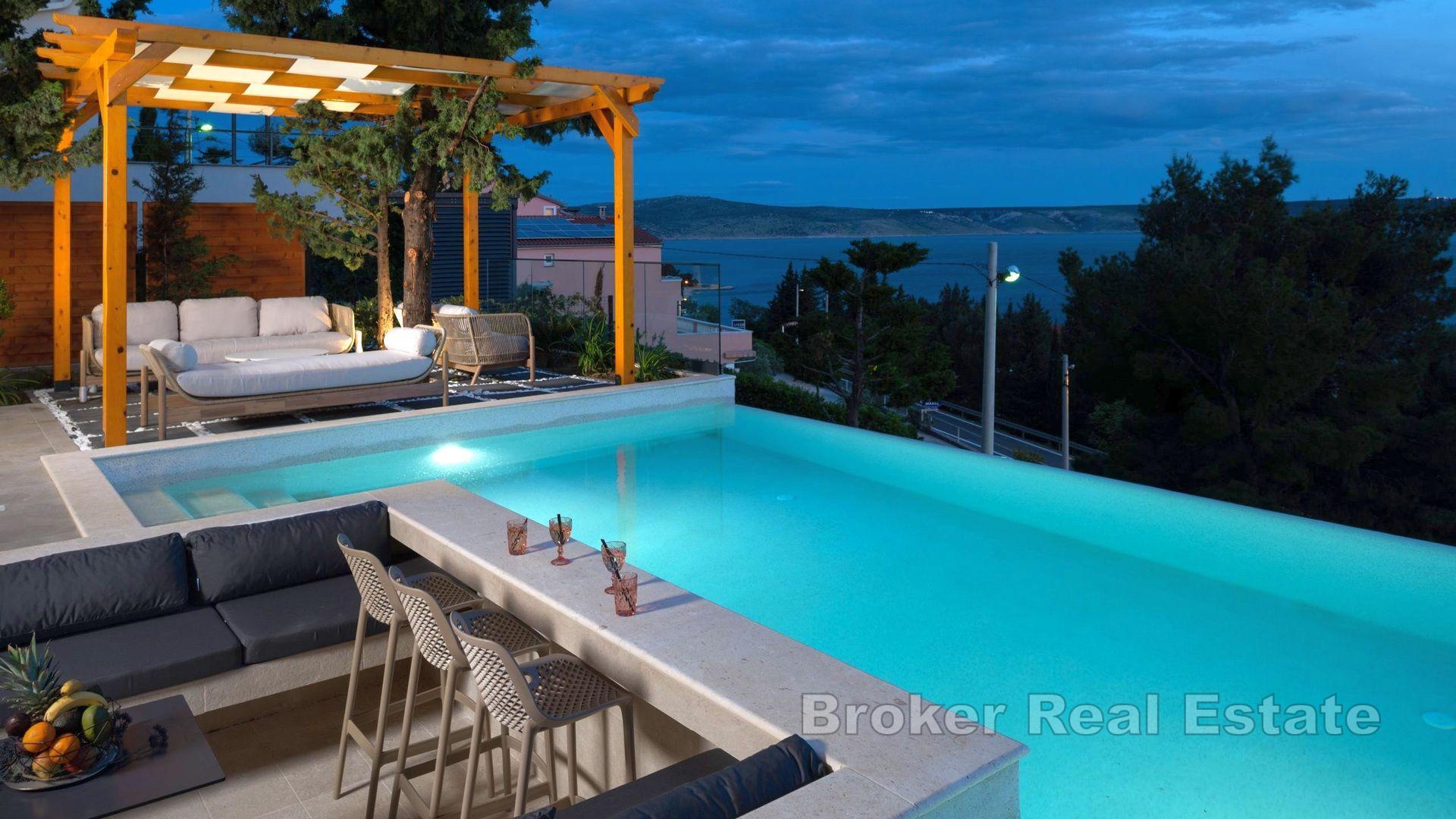 Nær Zadar - Nybygd villa med basseng og havutsikt