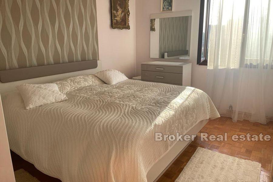Split - Pujanke, komfortní třípokojový apartmán