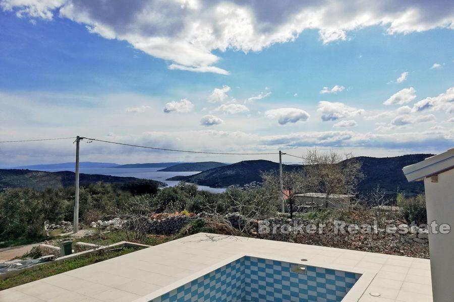 Near Trogir - House with pool and sea view
