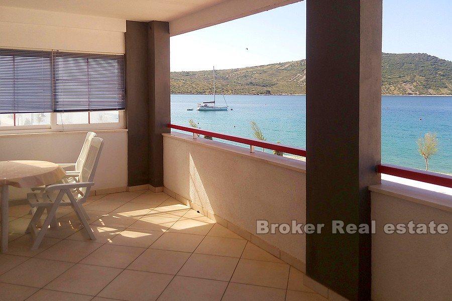 Primosten - Hus første rad til sjøen