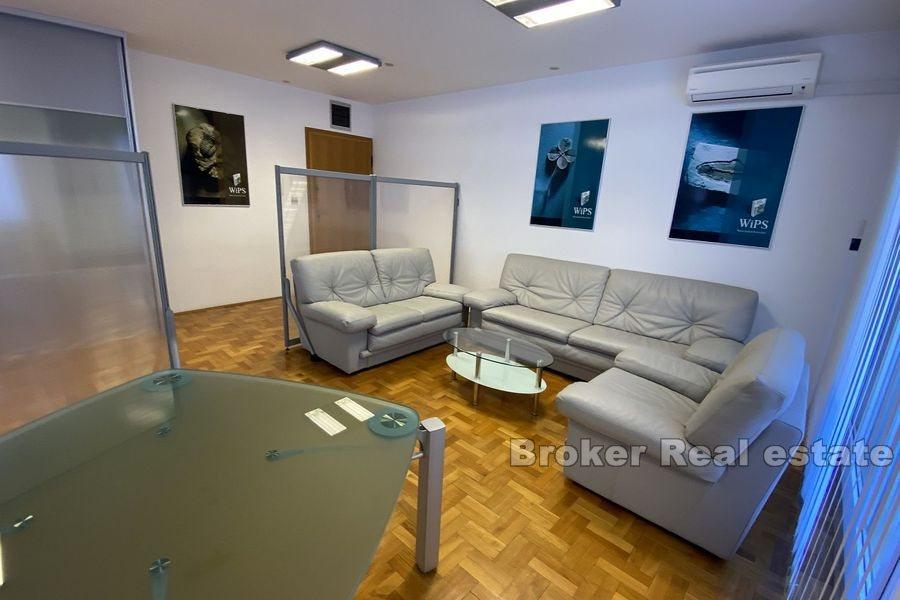 Split - Business - kontorlokaler