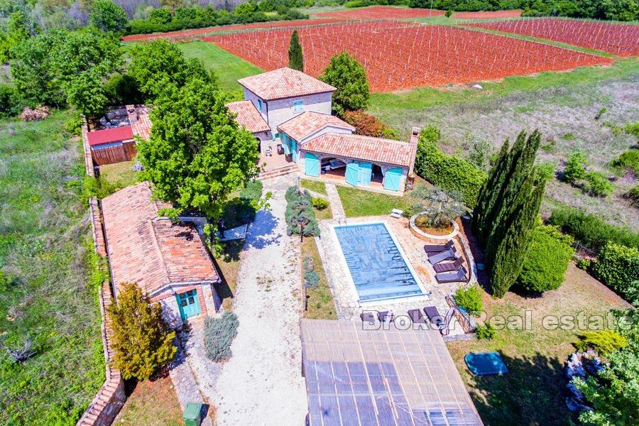 Poreč - Maison en pierre avec piscine