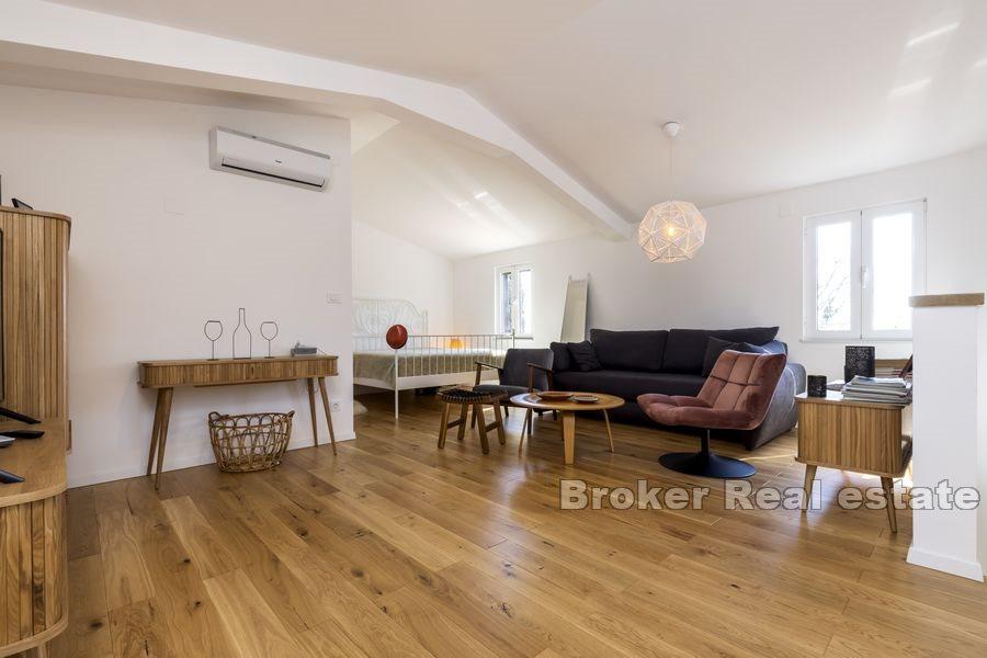 Wyspa Lošinj - Nowoczesny bliźniak