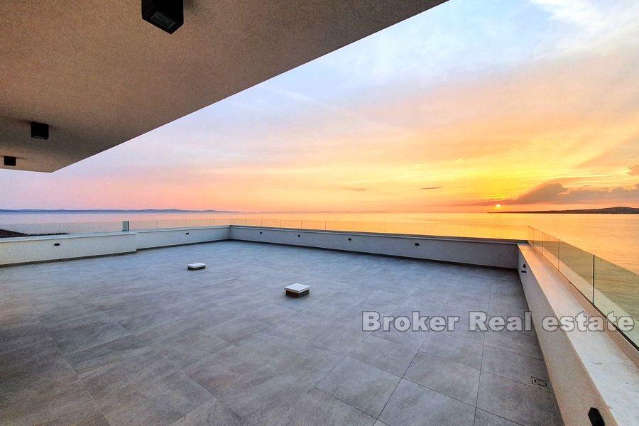 In der Nähe von Zadar - Penthouse in der ersten Reihe zum Meer
