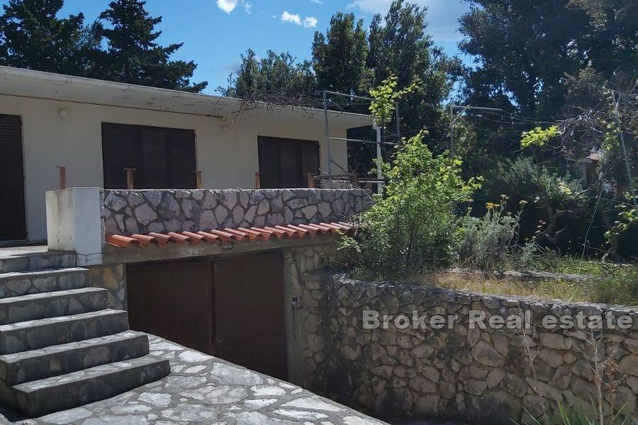 Pag - Dům v první řadě k moři