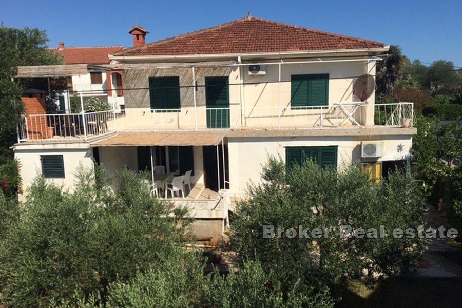 Peljesac - Hus andra raden från havet