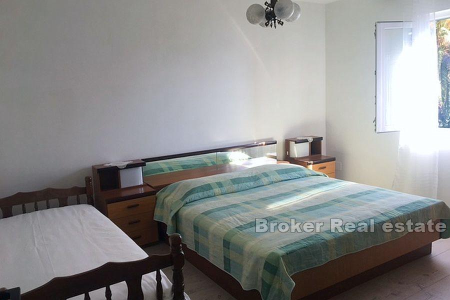 Peljesac - Hus andra raden från havet