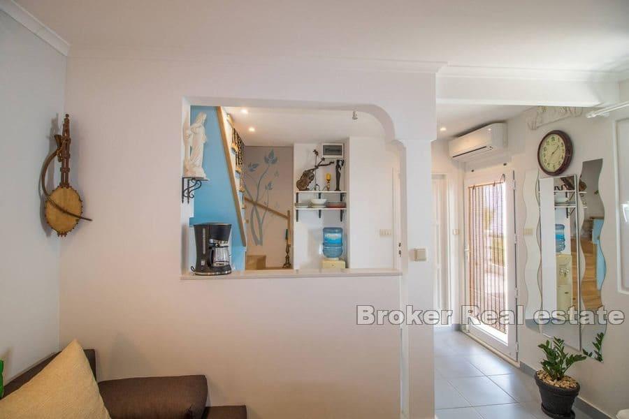 Omis - Stone house with pool and open sea view