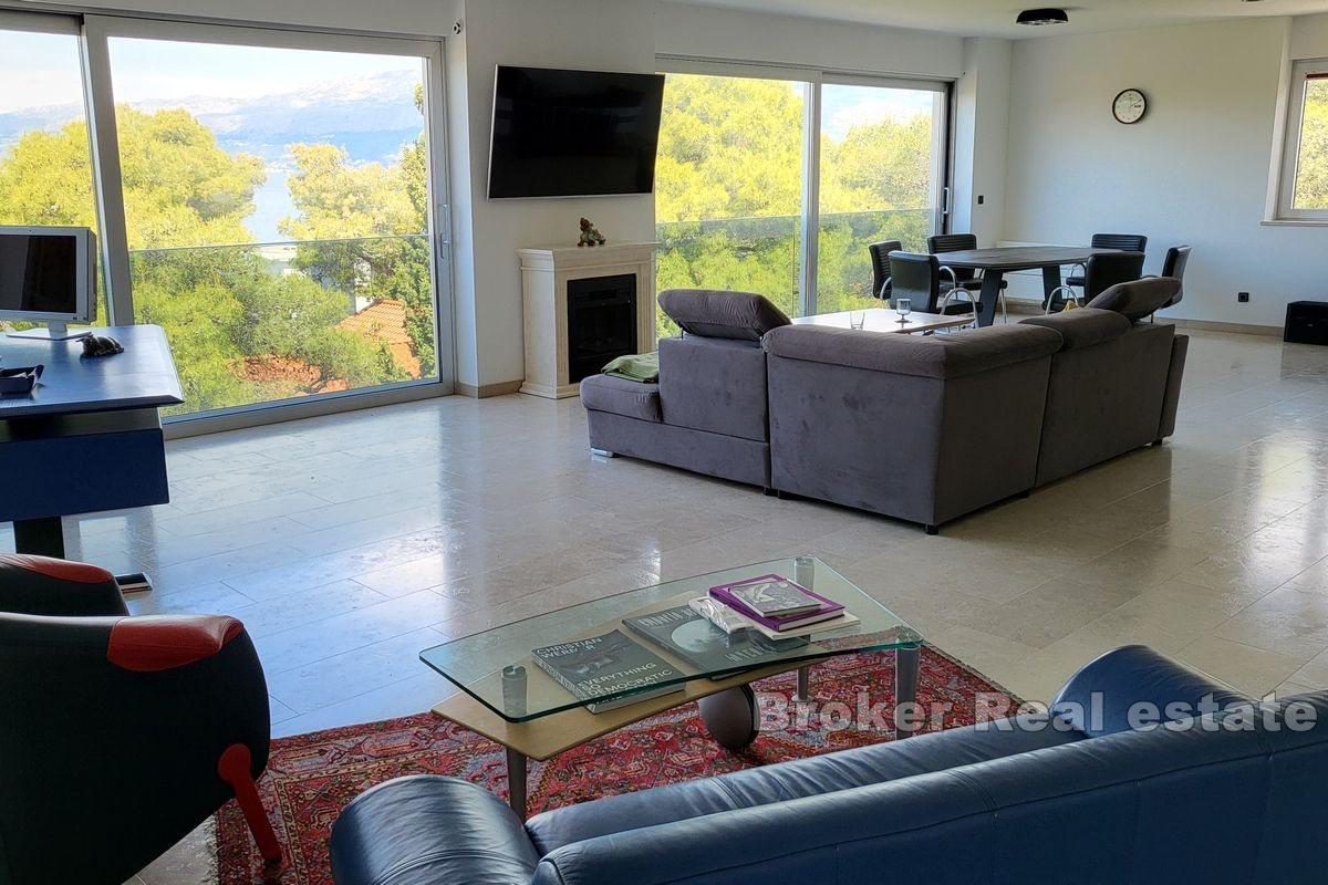 Brač - Vila s bazénom a otvoreným výhľadom na more