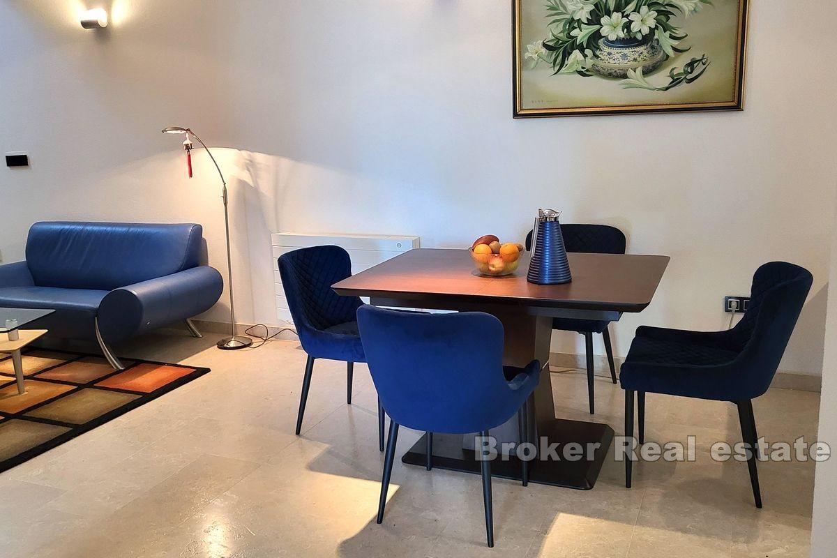 Brač - Vila s bazénom a otvoreným výhľadom na more