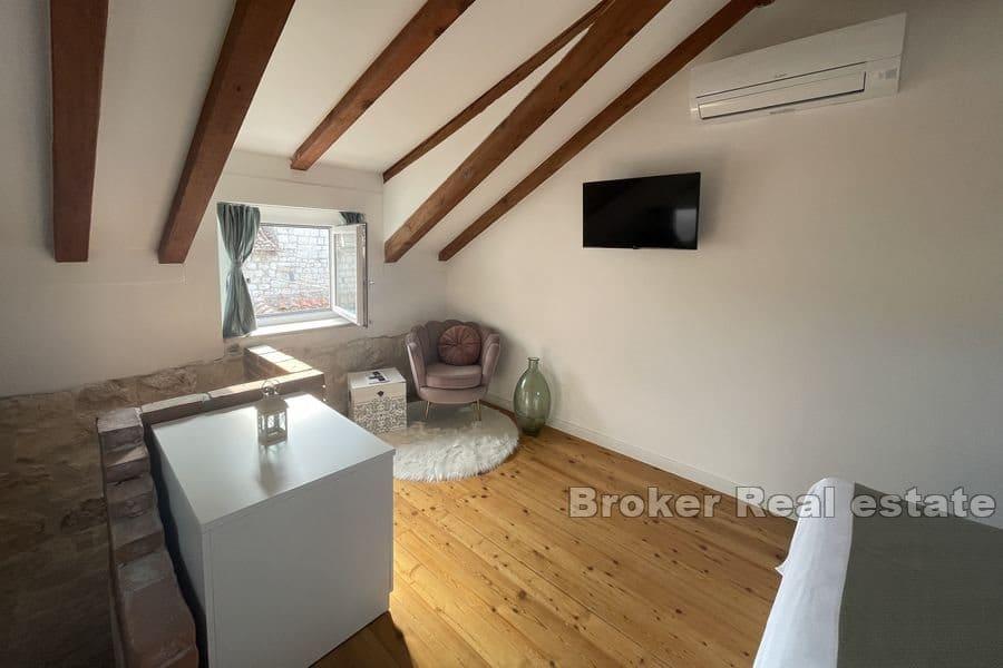 Trogir - Casa in pietra nel centro