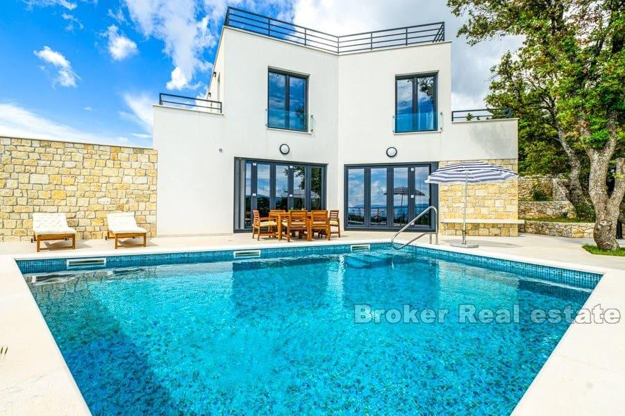 Brac - Villa with pool and sea view