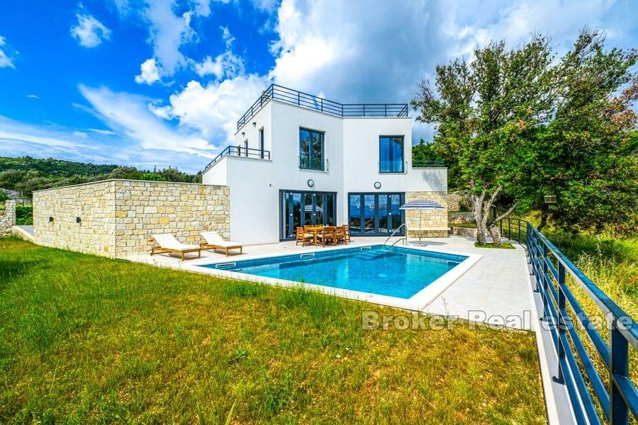 Brac - Villa with pool and sea view