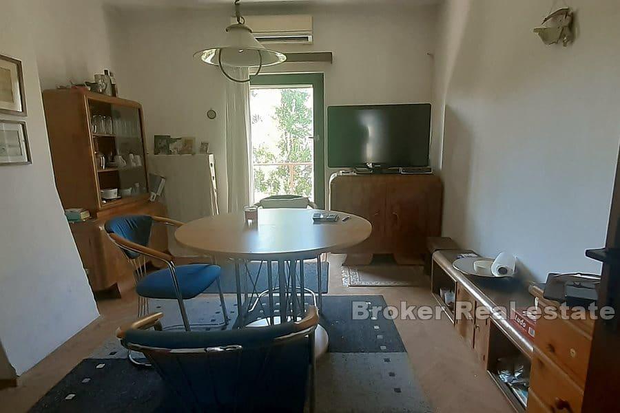 Kastela - Lägenhet i familjehus i centrum