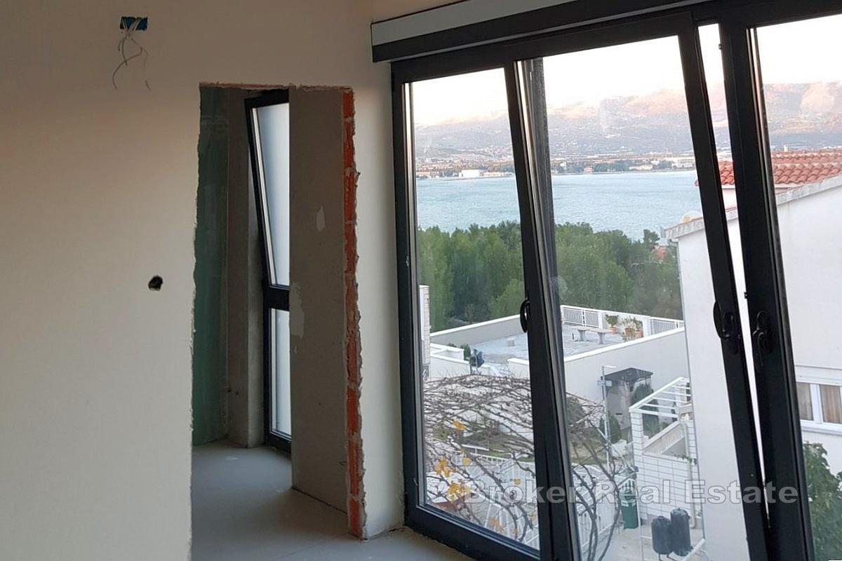 Île de Ciovo - Villa moderne avec piscine et vue mer