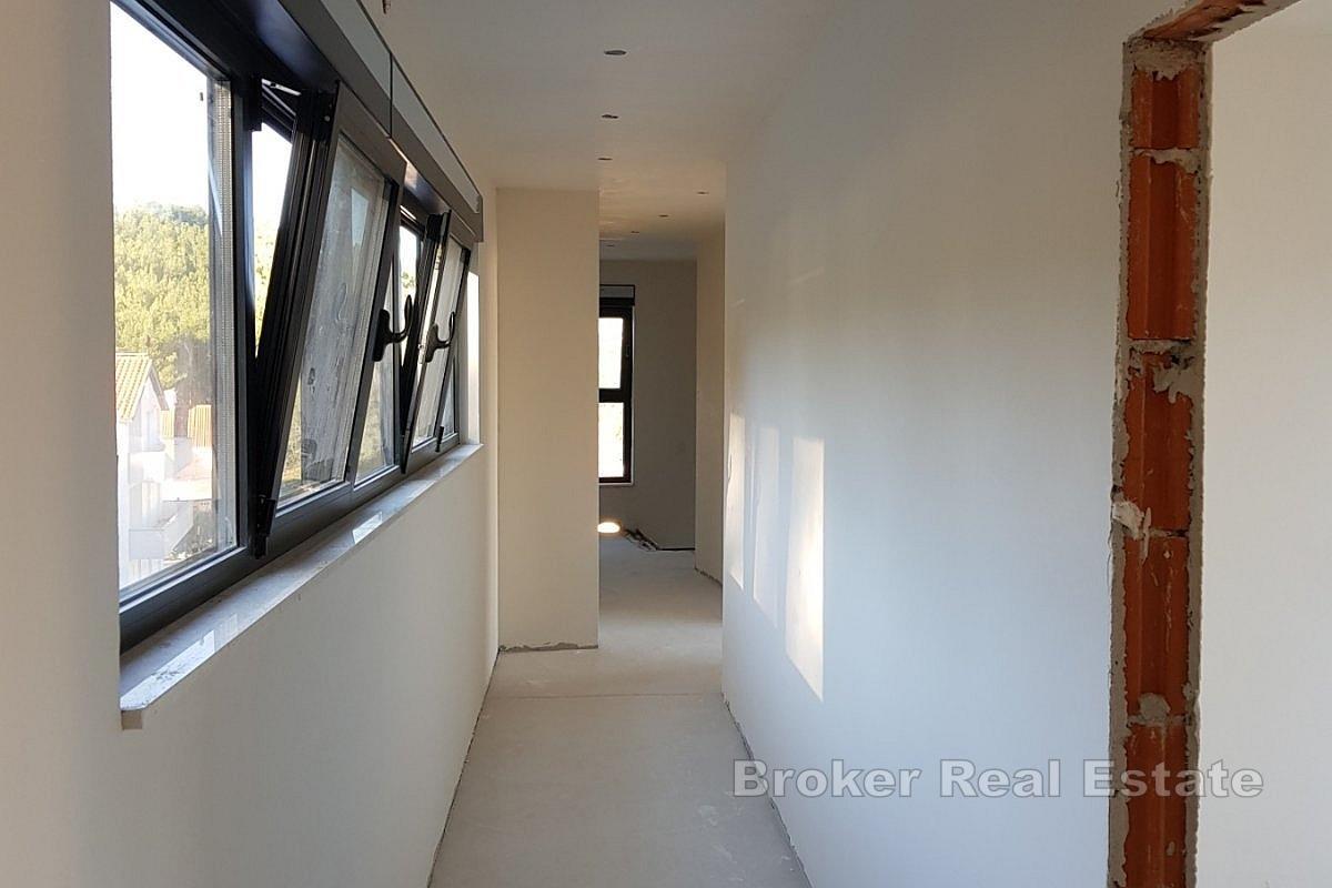 Île de Ciovo - Villa moderne avec piscine et vue mer