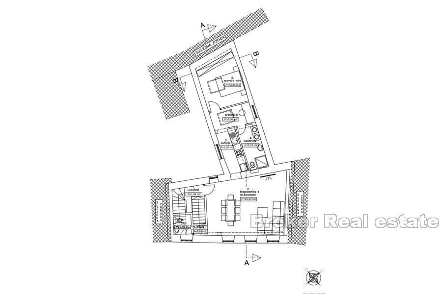 Шибеник - Дом в центре, ро-бау