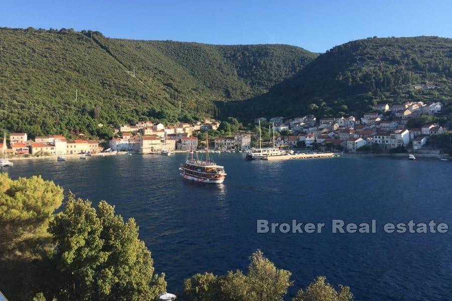 Корчула - Земля под застройку в первом ряду от моря