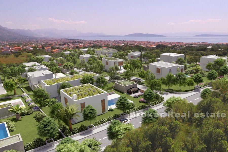 Kaštela - Prostorný stavební pozemek s projektem