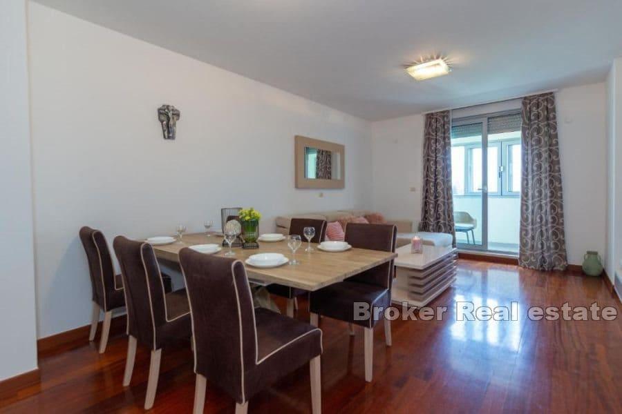 Split - Moderne toroms leilighet