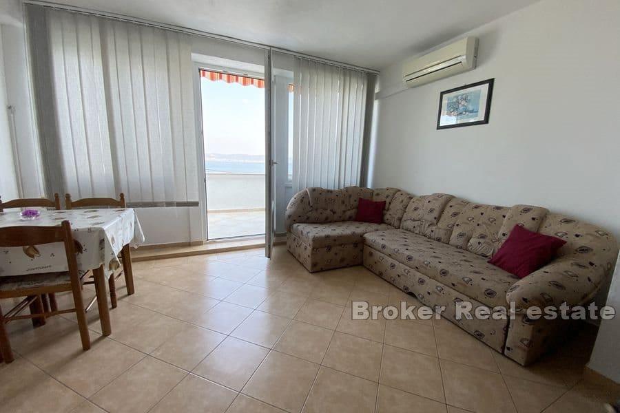 Island of Ugljan - Apartment house first row to the sea