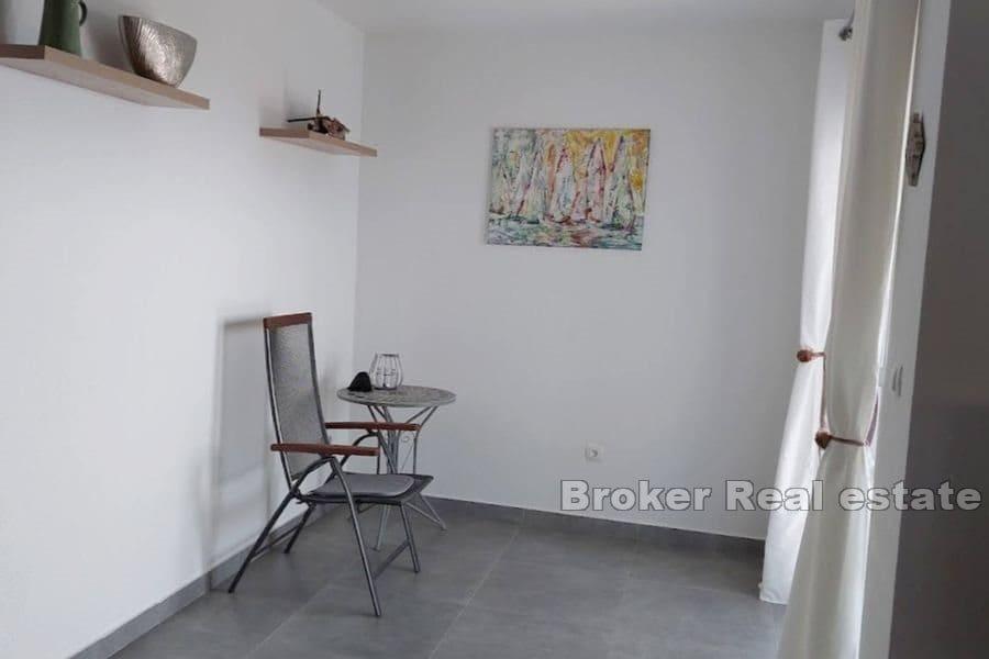 Island of Ciovo - Apartment with roof terrace and sea view