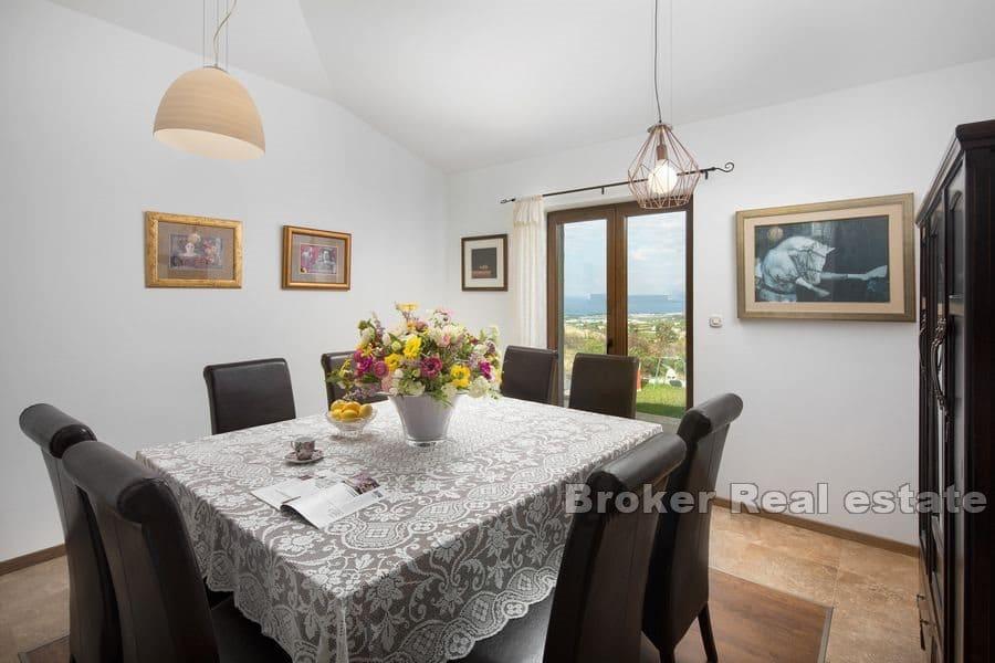 Trogir - Estate with a panoramic sea view