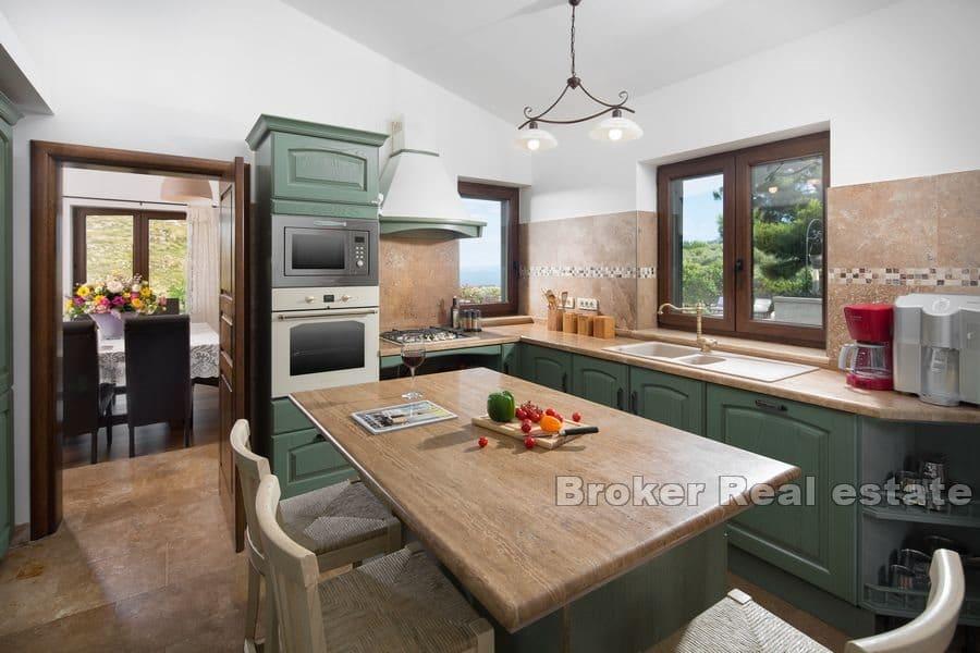 Trogir - Eiendom med panoramautsikt over havet