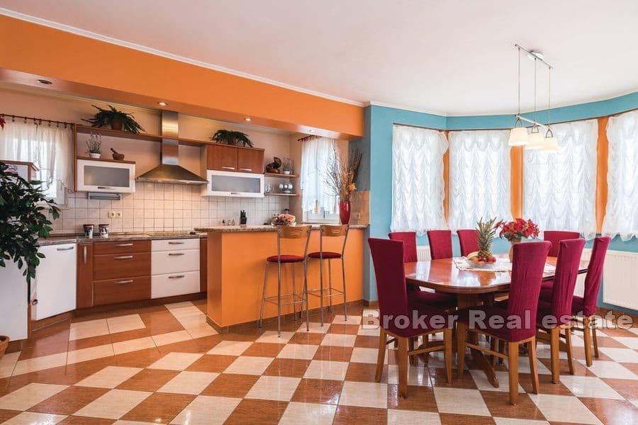 Vodice - Luxusná vila s bazénom