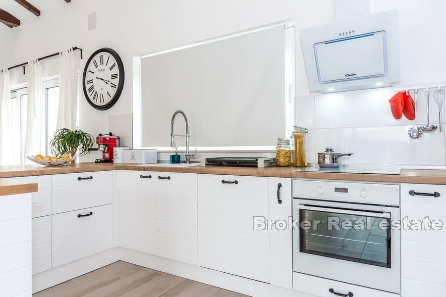 Šibenik - Luxusní vila s bazénem