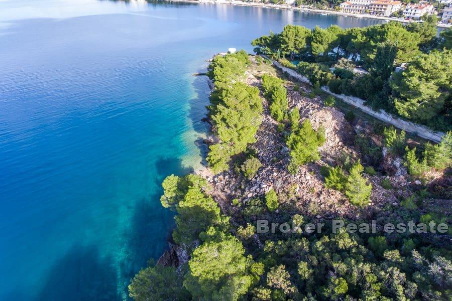 Brac - Building land first row to the sea